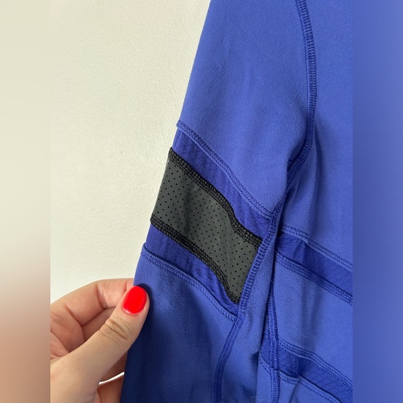 Ivivva Blue Quarter Zip Sweater Size 14 - Picture 4 of 10